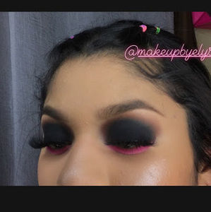 Meet your Posher, Ely